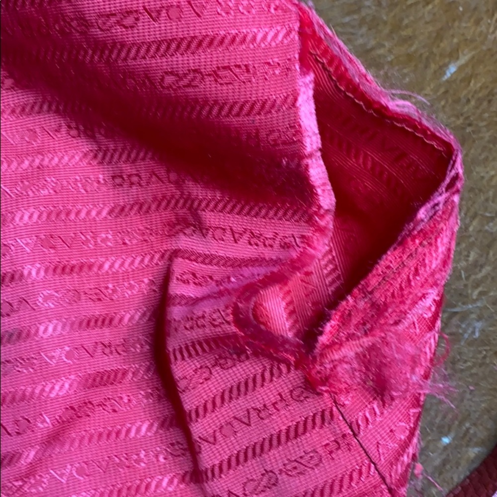Red prada cross body - Picture 5 of 9